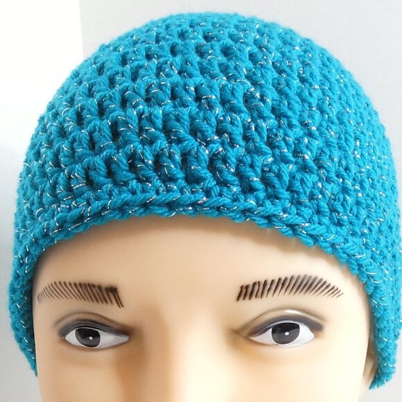 Sparkling Blue Skull Cap OS Handmade Crochet Hand Knit Warm Beanie Hat NWT - Picture 4 of 7